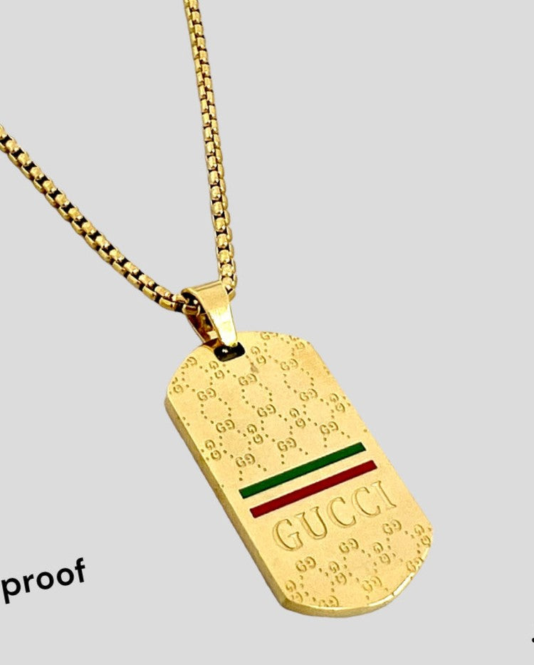 Gucci Majesty Golden Amulet Pendant Necklace
