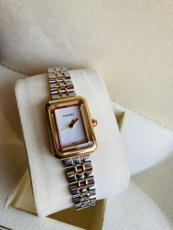 CHANEL TWO TONE WHITE DAIL