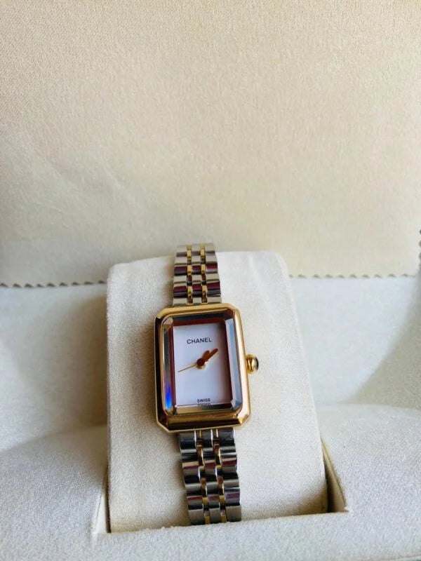 CHANEL TWO TONE WHITE DAIL