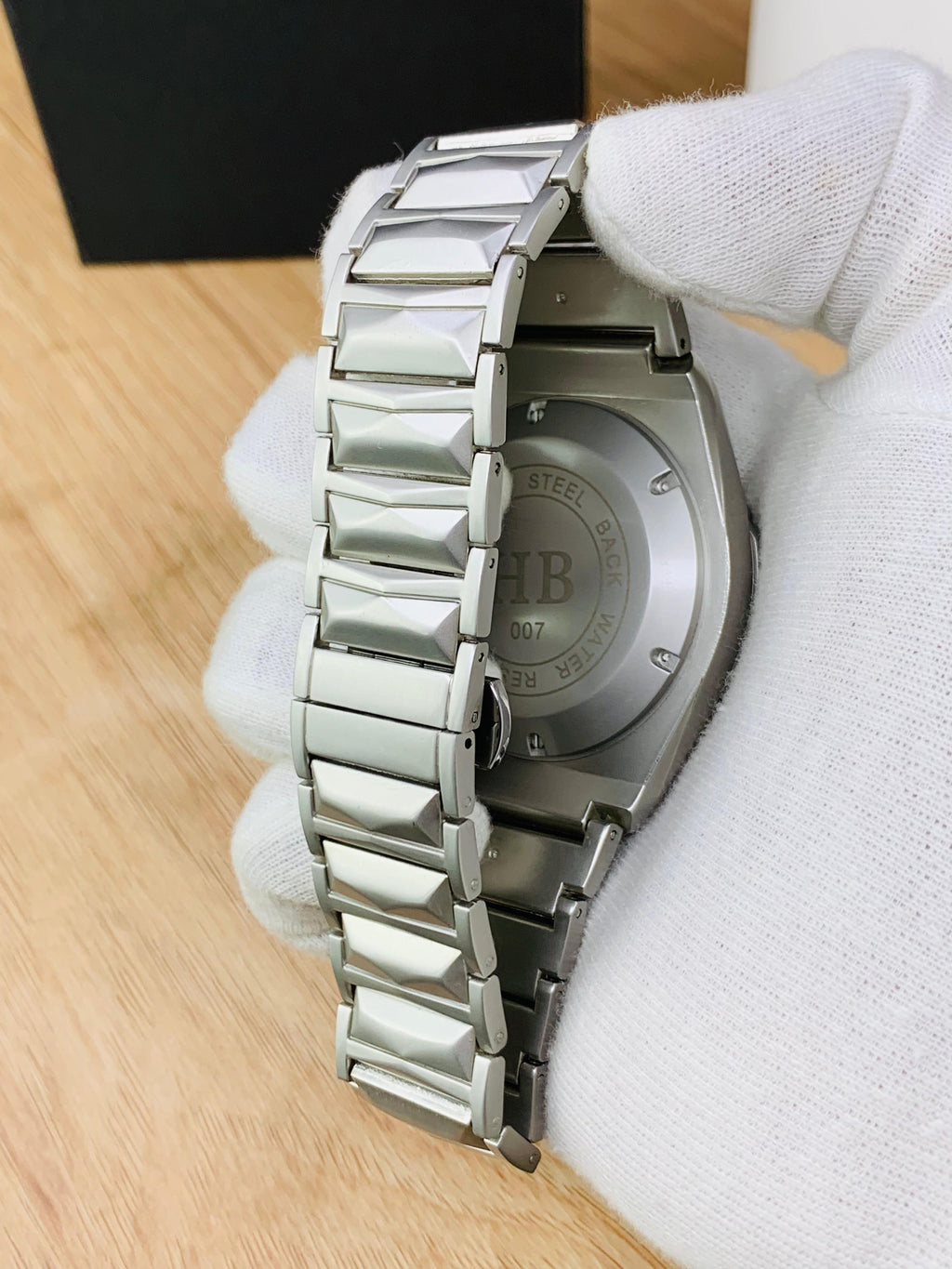 HUBLOT – Men's Watches SILVER DIAMOND CUT