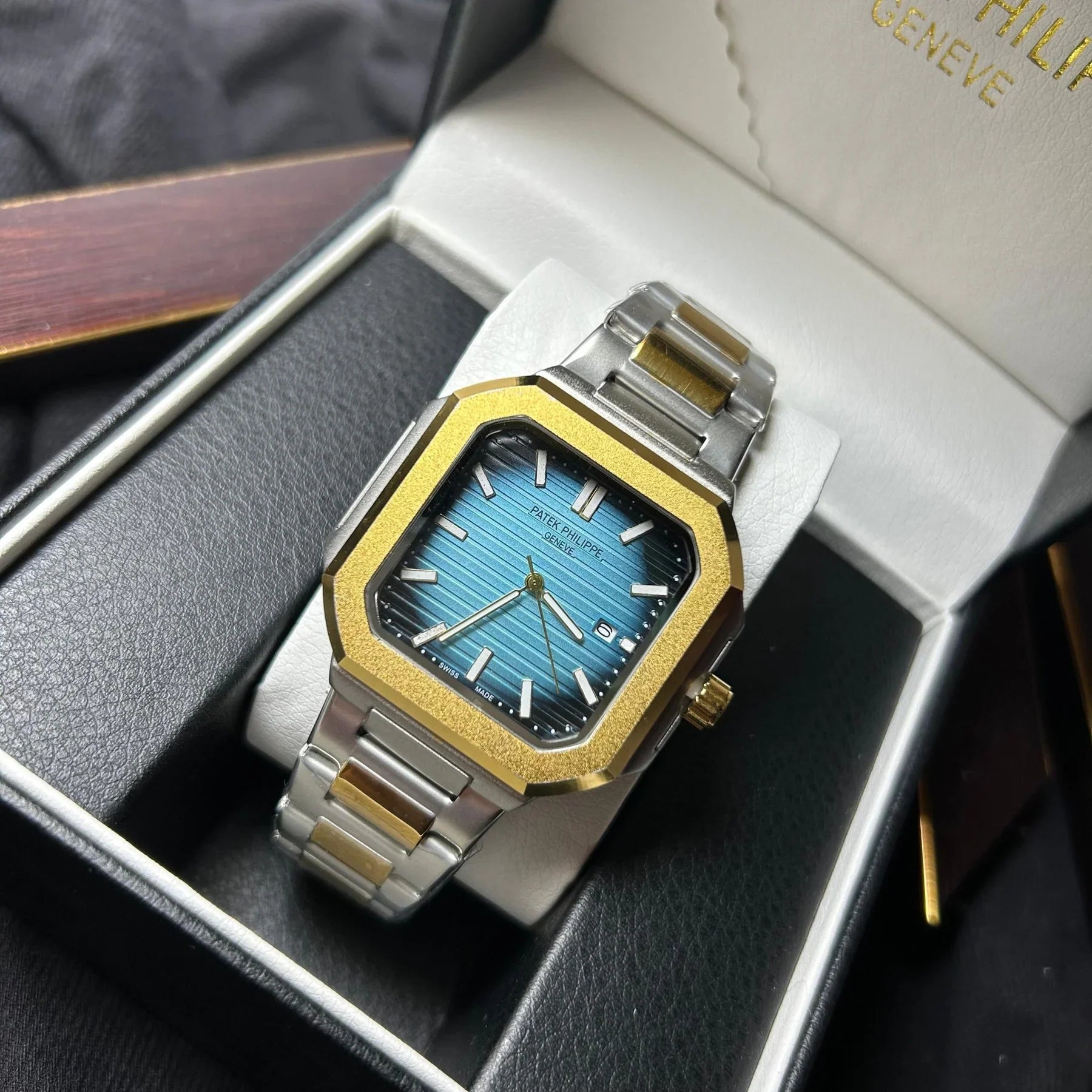 Patek Philippe – Men's Watches Square Dial